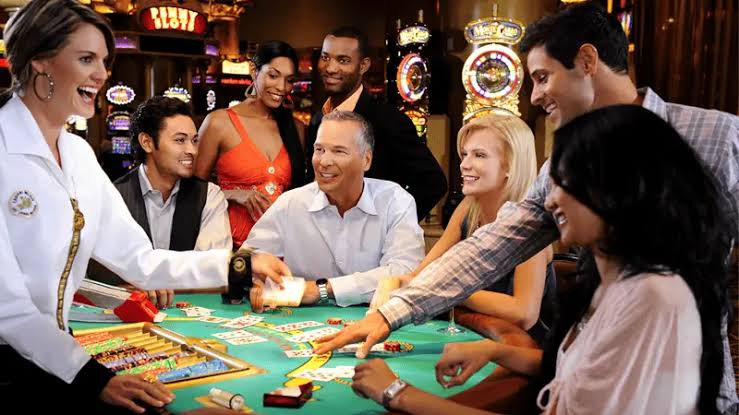 Finding More Ways to Play, Relax, and Explore With Caesars
